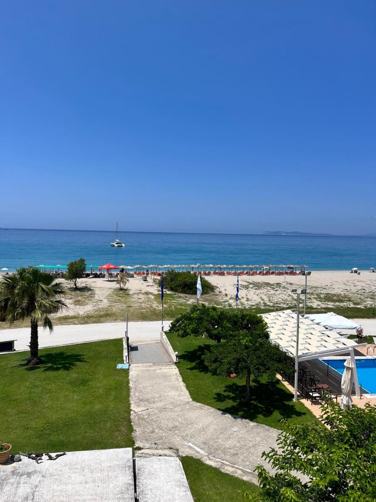 פרדיקה Coralli Hotel מראה חיצוני תמונה
